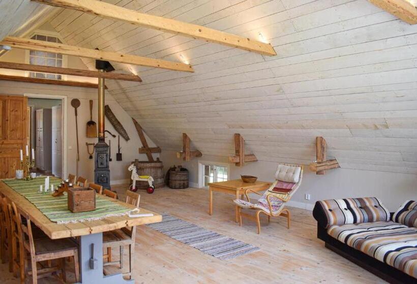 Nice Home In Lammhult With 3 Bedrooms And Wifi