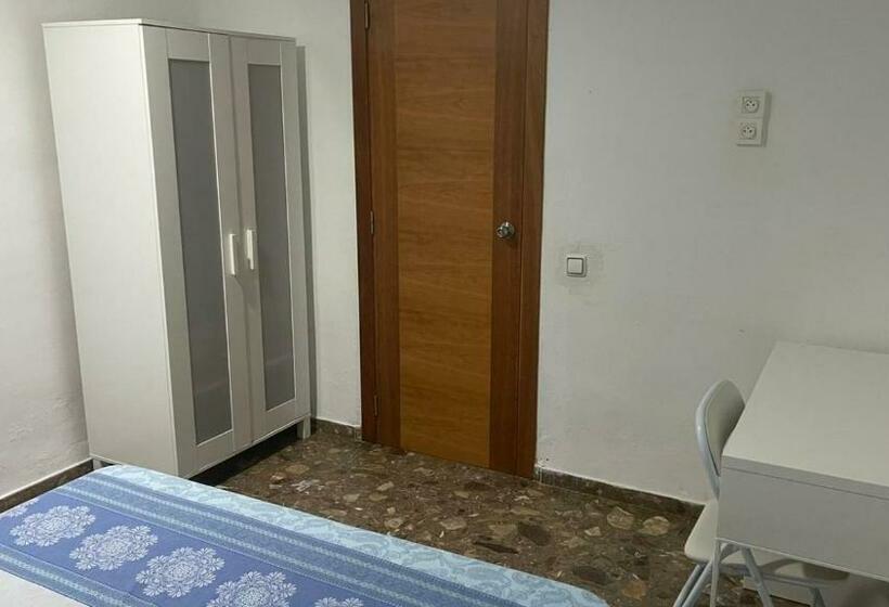 Piso 7 Minutos Andando Playa Beach Malvarrosa Valencia Para Familias Con Niños