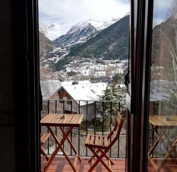 Apartamento Familiar Con Vistas Y Garage La Portiecha