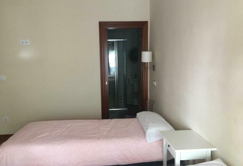 Avd De La Paz Apartamento