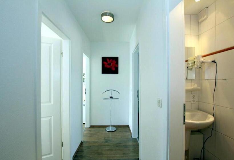 Badestra_e 80_ Whg_ 8_ Goting Hus