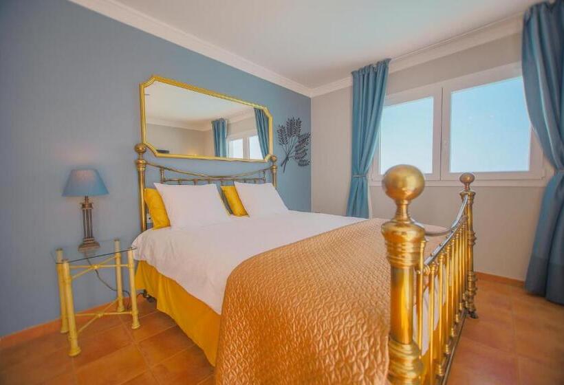 Casa Conil With A Private 25 Meter Heated Pool