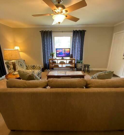 Charming Condo Near Downtown, Ncsu And Pnc Arena
