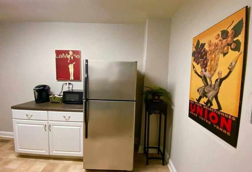 Charming Condo Near Downtown, Ncsu And Pnc Arena