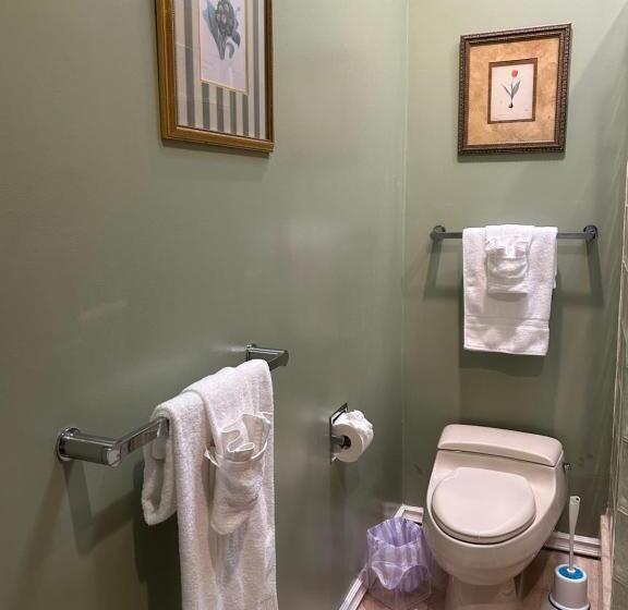 Cozy House 3 Large Bedrooms 3full Bath And King Beds