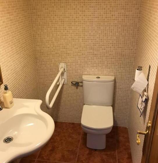 El Rancho Busto   Luarca