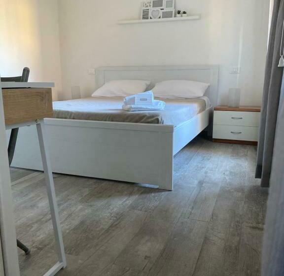 Grazioso Bilocale A Marina Di Carrara