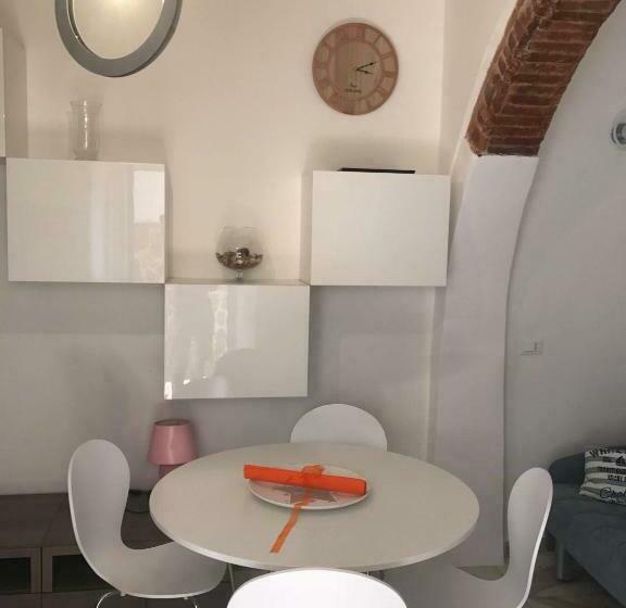 Grazioso Bilocale A Marina Di Carrara