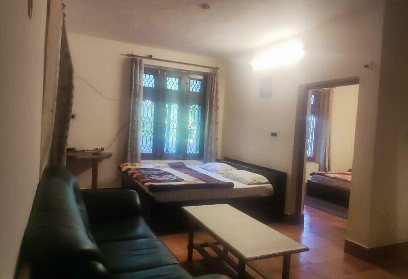 Holiday In Dalhousie