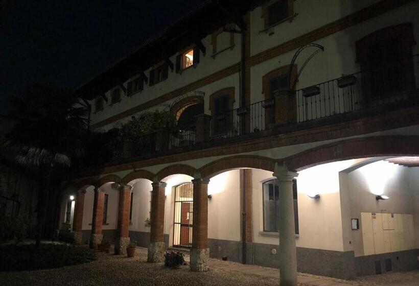 Sage House Carozzi Apartments