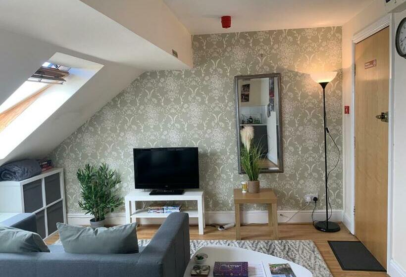 Sheil Road Studios   Be My Guest Liverpool