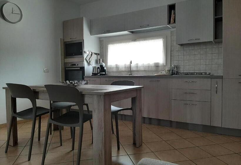 Sotto Il Portico Home