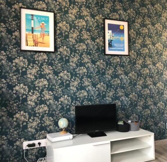 Studio 35m2 Dans Joli Village Proche Mer