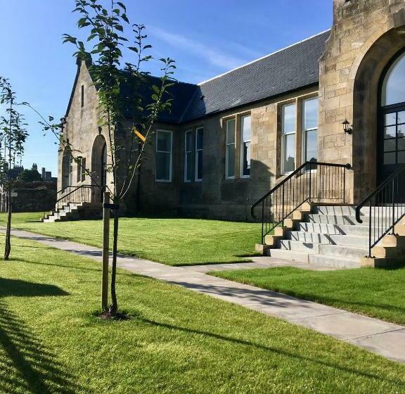 The Old Schoolhouse, Kinross