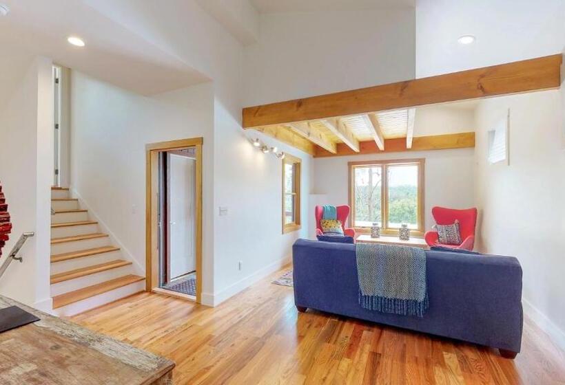 Upstream Bachelorette