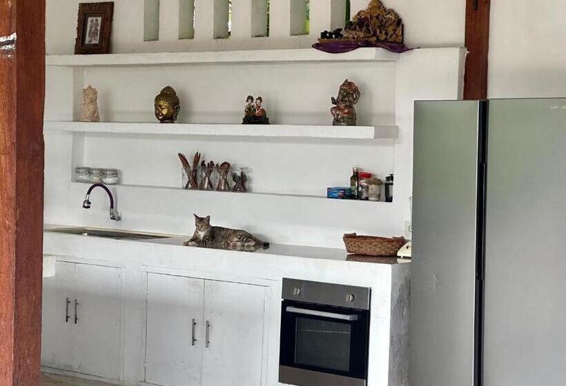 Villa Lautan Biru Bingin Beach