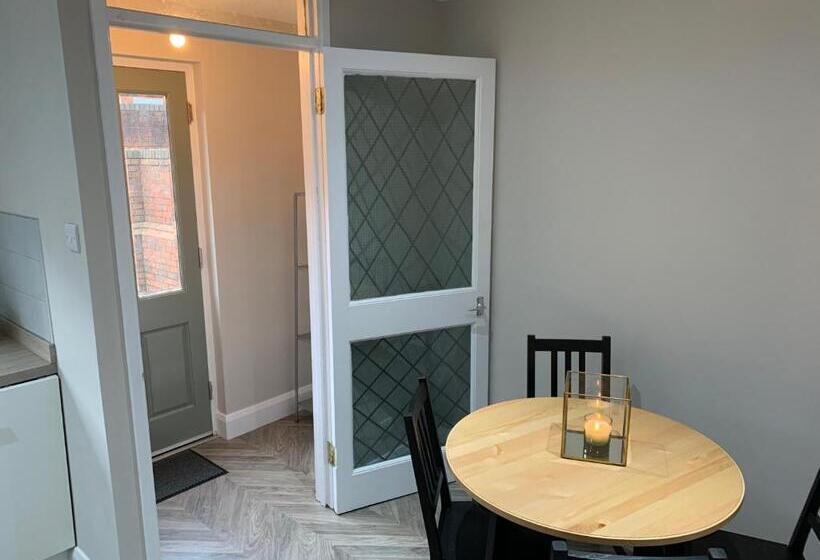 Weekend City Break Plush Pad