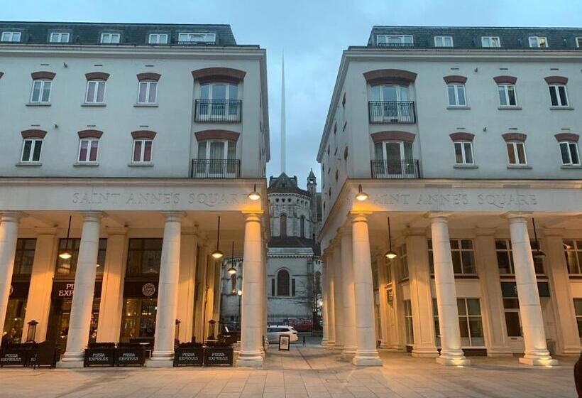 Weekend City Break Plush Pad