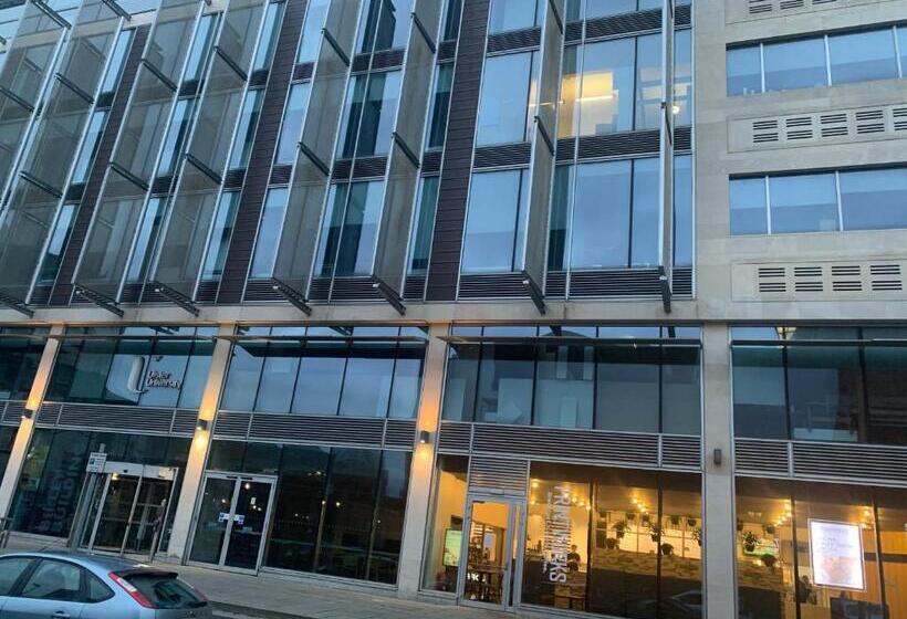 Weekend City Break Plush Pad