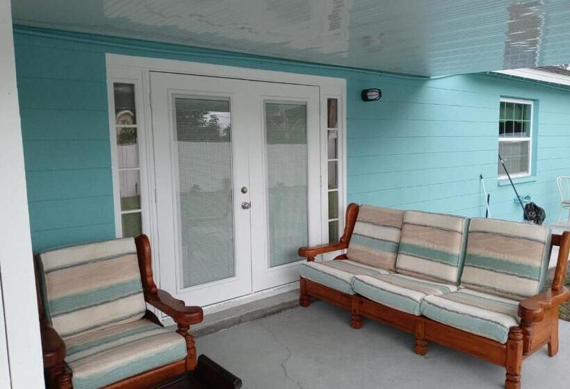 Welcomehomelakeland, Fl