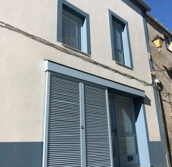 Apartamentos Turísticos Casa Dina