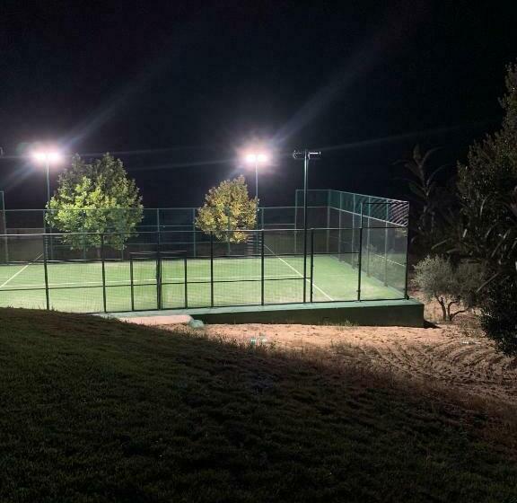 Casa Herreros   Alojamiento Rural Con Pista De Padel