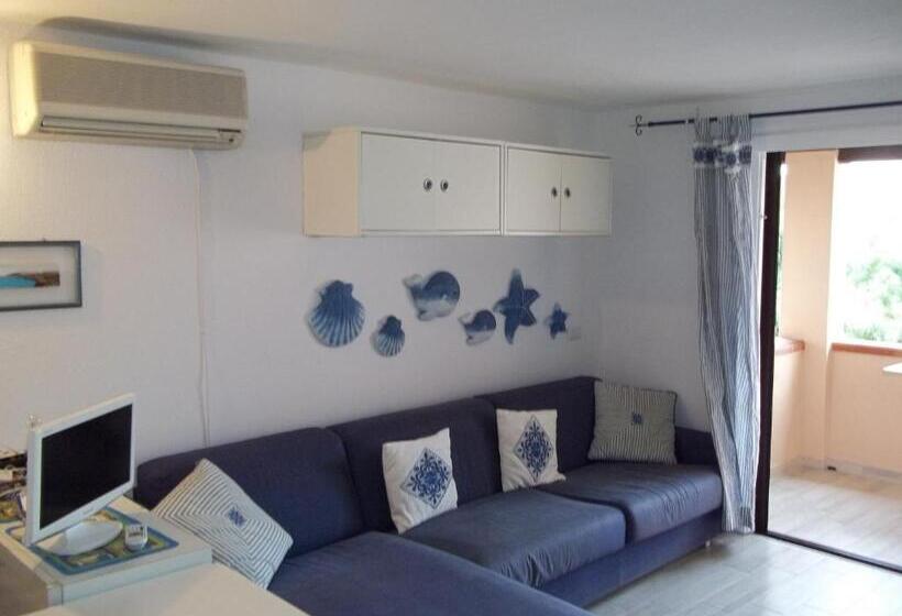 Centro Servizi Marinella