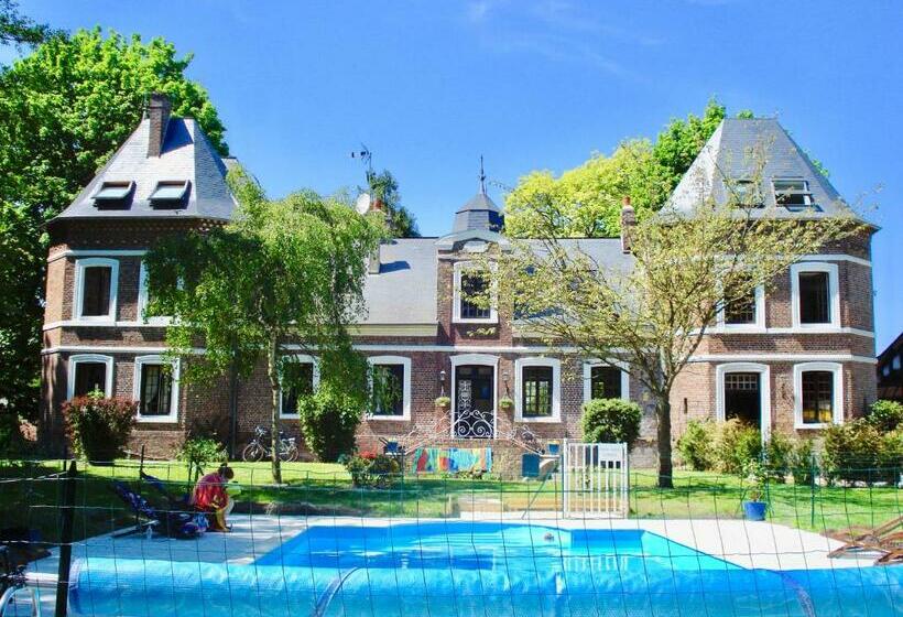 Chateau De La Vallee   East Or West Wing