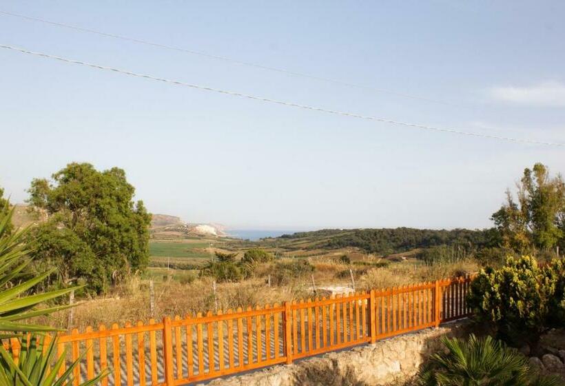 La Dimora Apartments