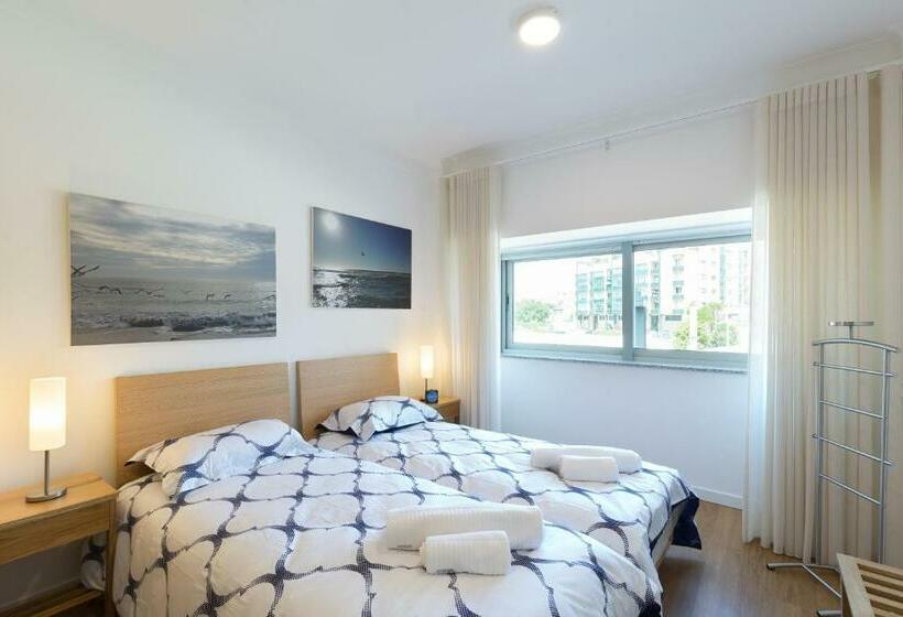 Lovely Flat With Charming Terrace By Host Wise