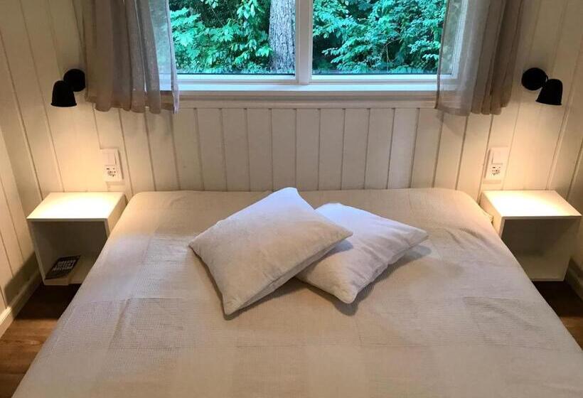 Nordic Relax House   Stonehouse