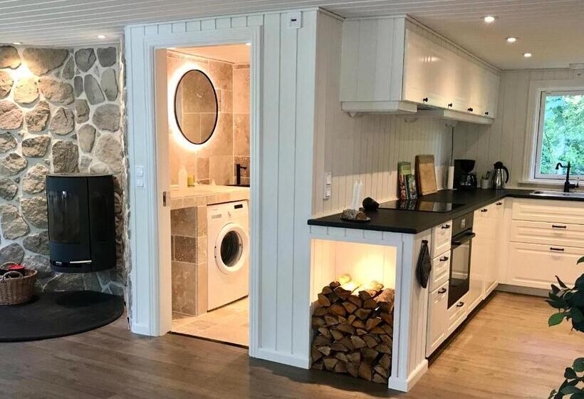 Nordic Relax House   Stonehouse