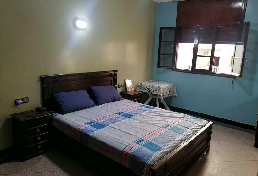 Private Room Near City Center