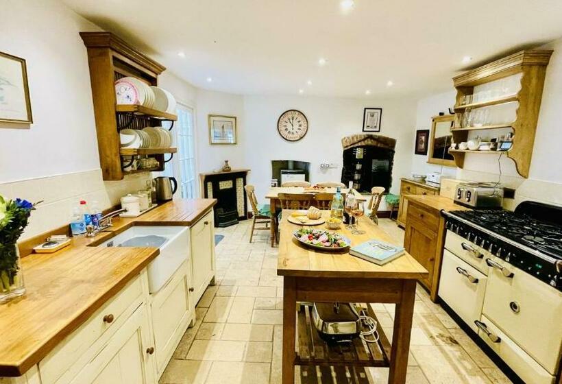 Sabine House Waterside Historic Merchant House