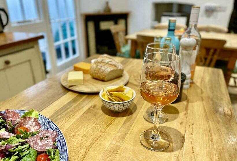 Sabine House Waterside Historic Merchant House