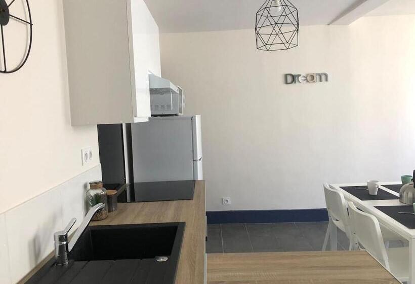 Spacieux, Climatisé, Quartier Calme, Proche Château, Le Cocon De Joy