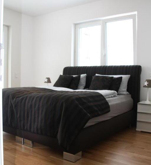 Zum Großen Zernsee Am Hafen