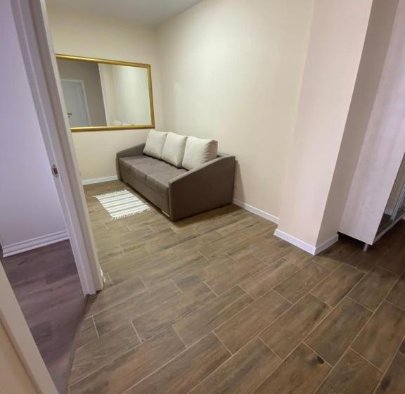 нові апартаменти по вулиці роксолани16