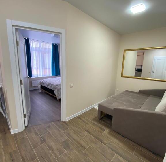 нові апартаменти по вулиці роксолани16