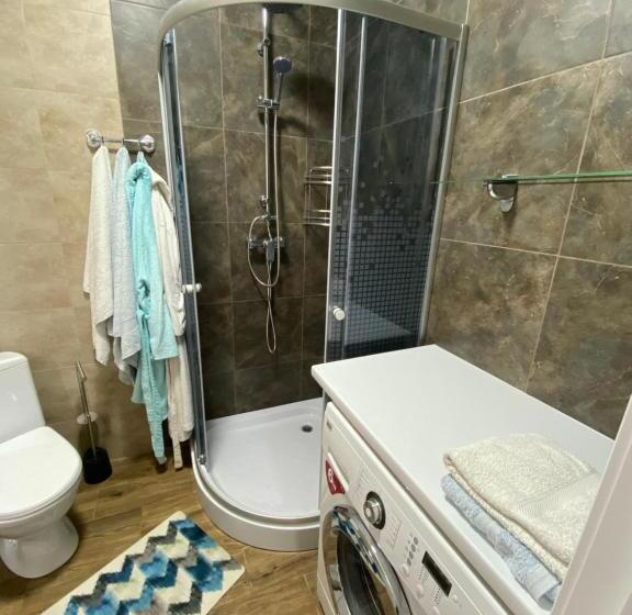 нові апартаменти по вулиці роксолани16