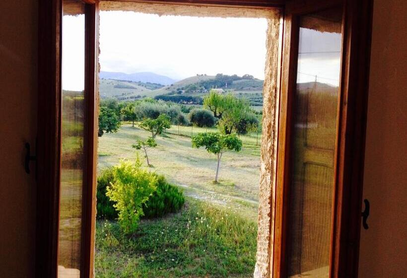 Agriturismo Le Terre D Abruzzo Country House