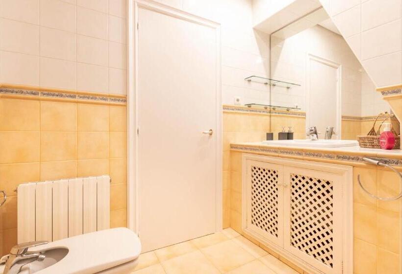 Casco Viejo Tradición Pinchos Y Gastronomía