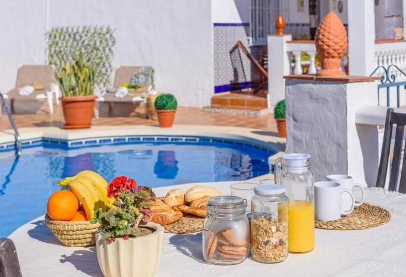 Casa Los Pinos Torrox By Ruralidays