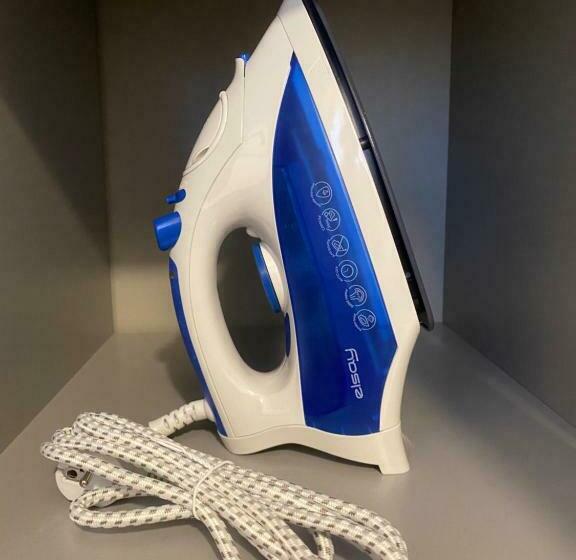 Centre Ville Au Calme , Parking Privé Intérieur Car Et Bike