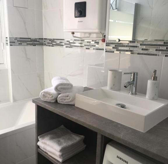 Confortable 3 Pieces, Capitale Paris