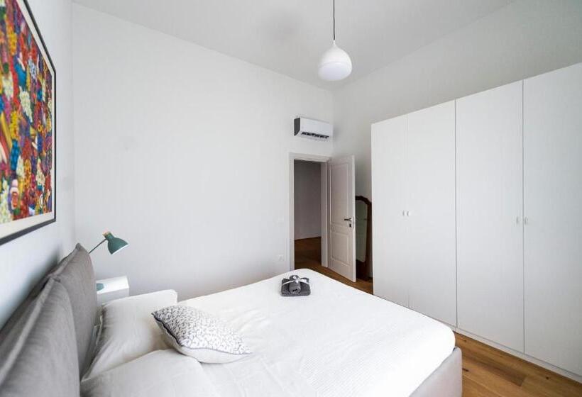 Gualchierina Apartment