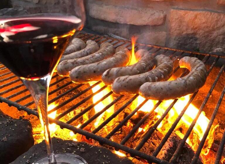 Juste à Côté, Maison De Caractère Avec Piscine