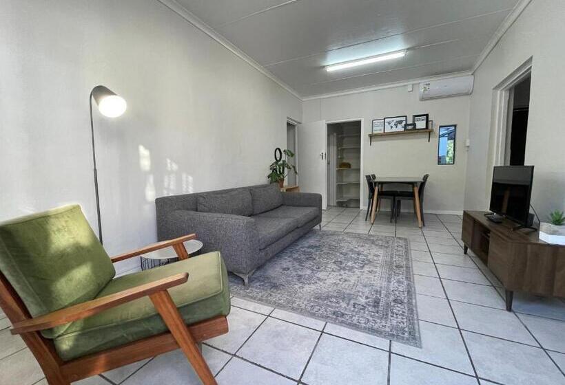 U.r.b.a.n On St. John