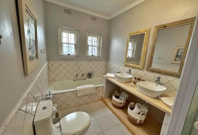 Camberley Wines   Luxury Accommodation