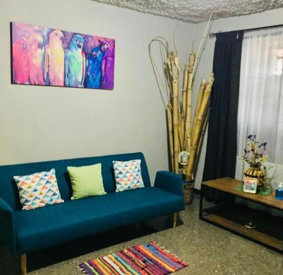 Casa Bambú Tropical